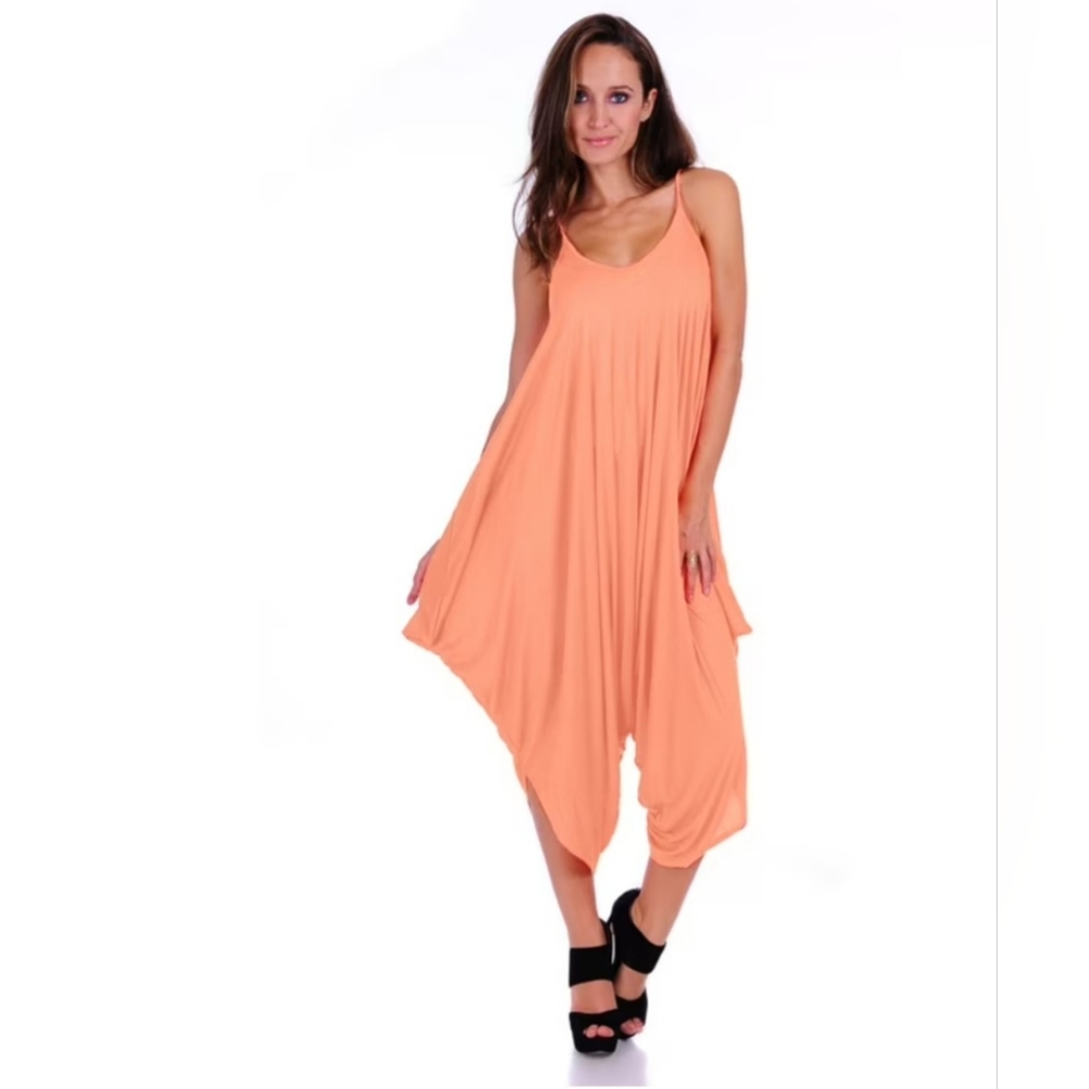 NWT Aluna Levi Peach Boho Flowy Harem Jumpsuit, Size Small